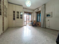 Large apartment located in the Resina area - 6