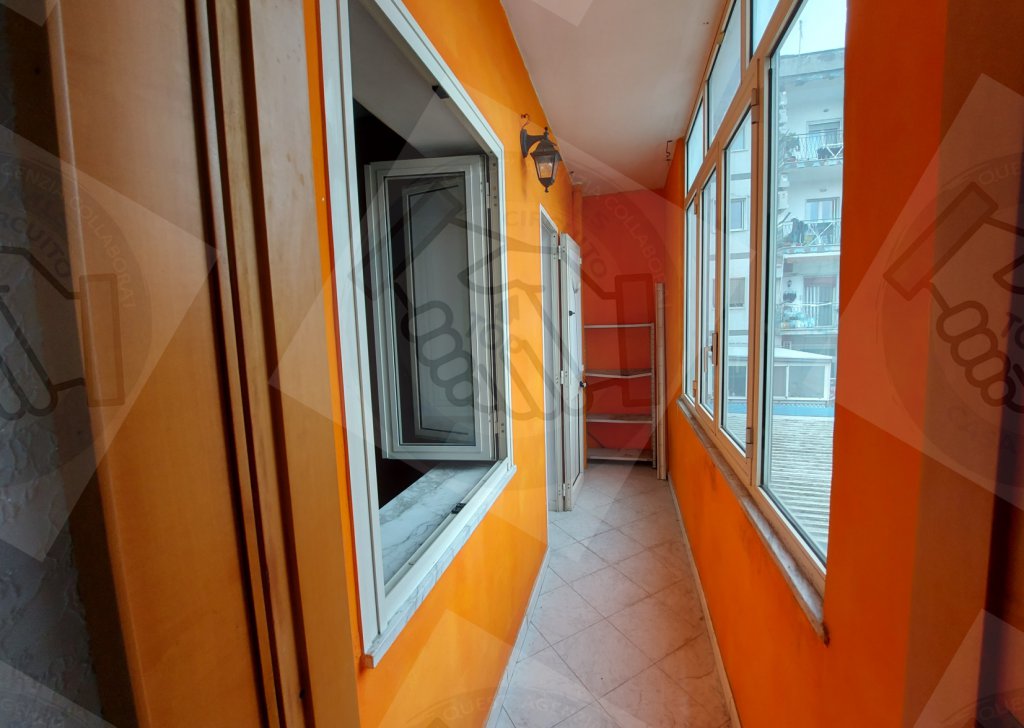 Vendita Appartamenti Volla - Bilocale di 50mq con 2 camere da letto, cucina e bagno Località Centro