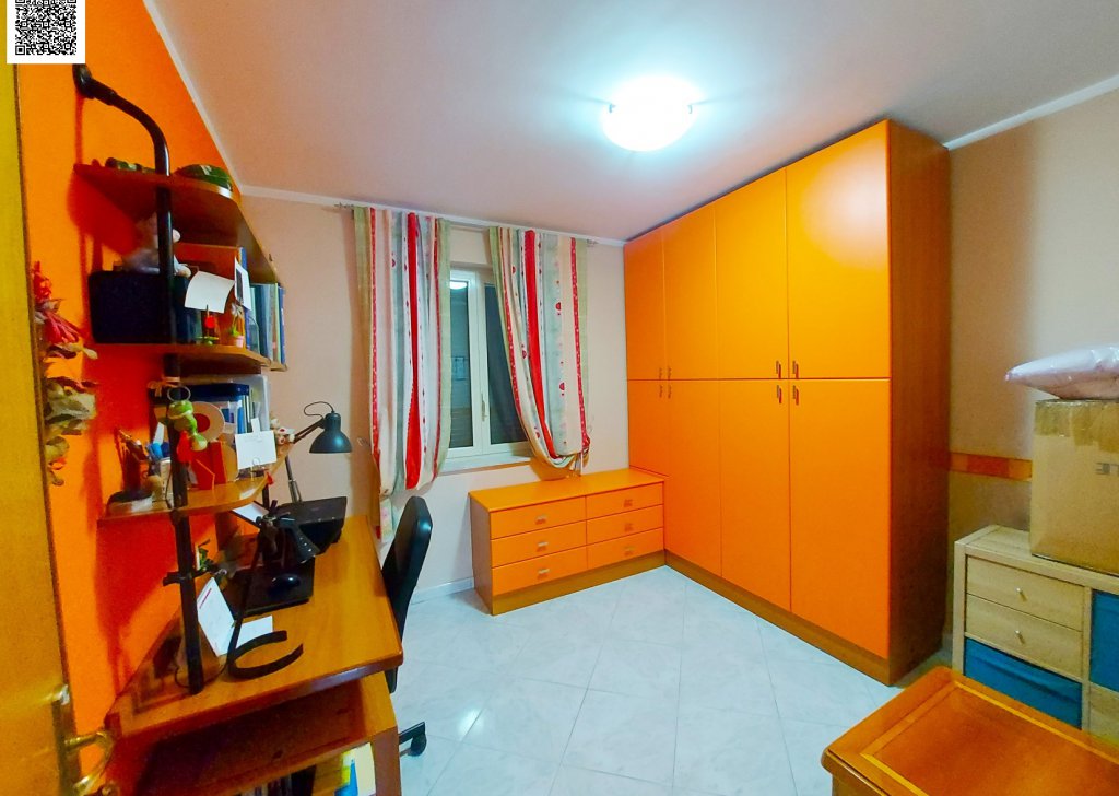 Vendita Appartamenti Casalnuovo di Napoli - Appartamento di 4 camere con cucina e 2 bagni, Locato Località Talona